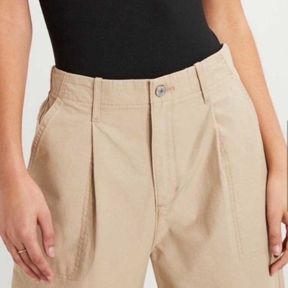 Levi’s Premium High Rise Balloon Pants Beige Urban - Picture 2 of 4